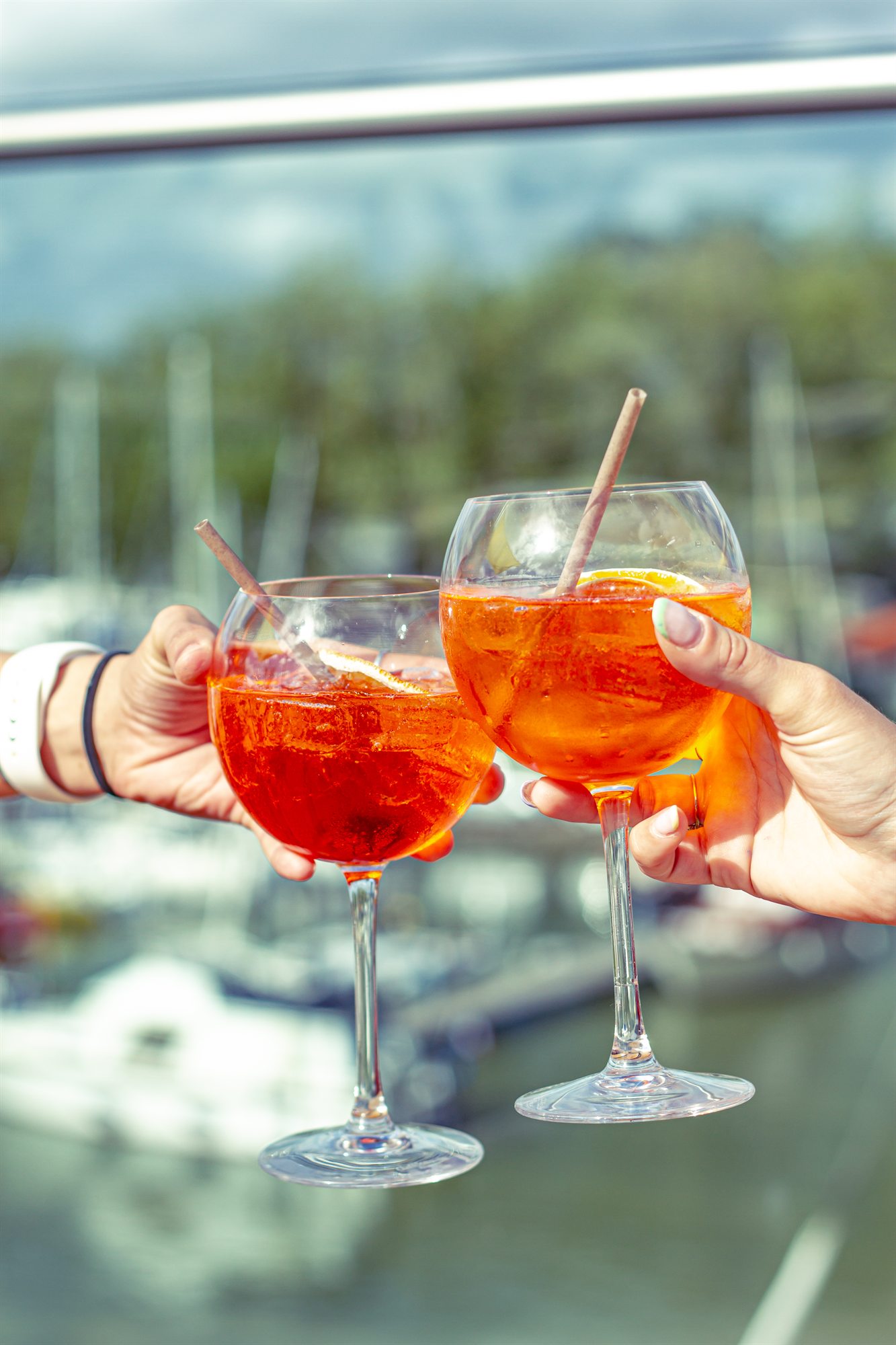 Apéritif en terrasse au Rooftop, face au port
