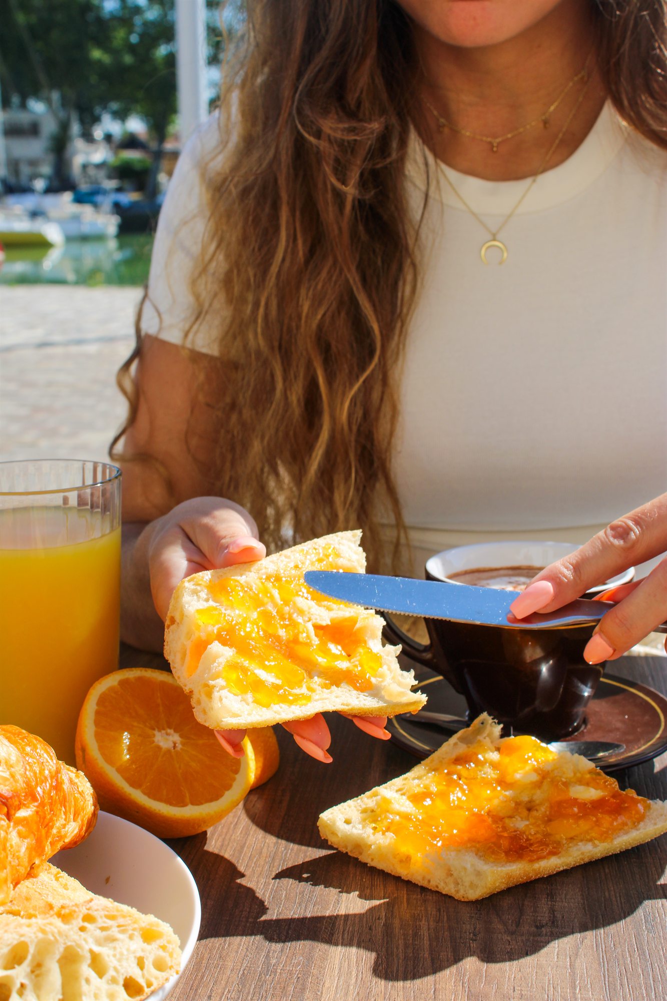 Petit-déjeuner servi à la Résidence